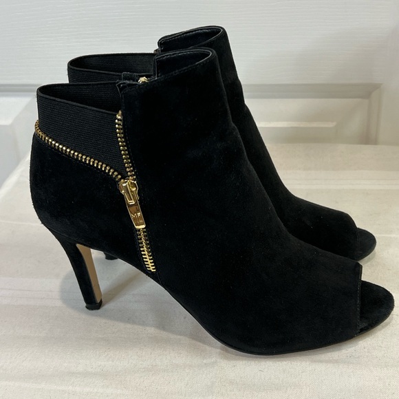 Marc Fisher black suede style Serenity peep toe high heel zipper bootie 8 1/2 - Picture 4 of 16
